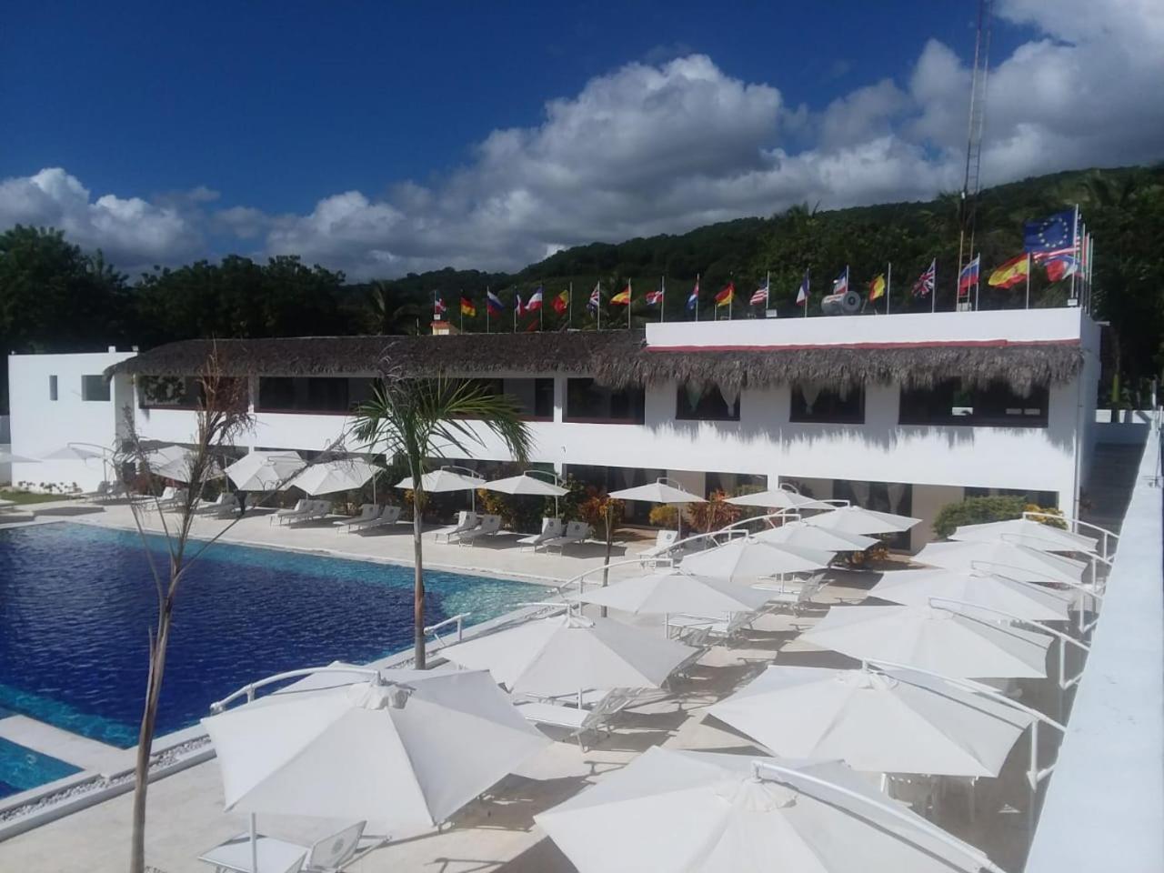Oasi Encantada - Beach Resort Barahona ภายนอก รูปภาพ